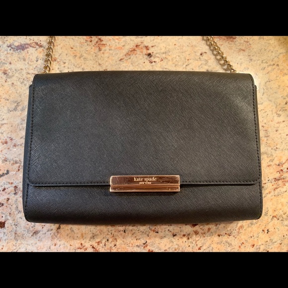 kate spade Handbags - Kate Spade Crossbody